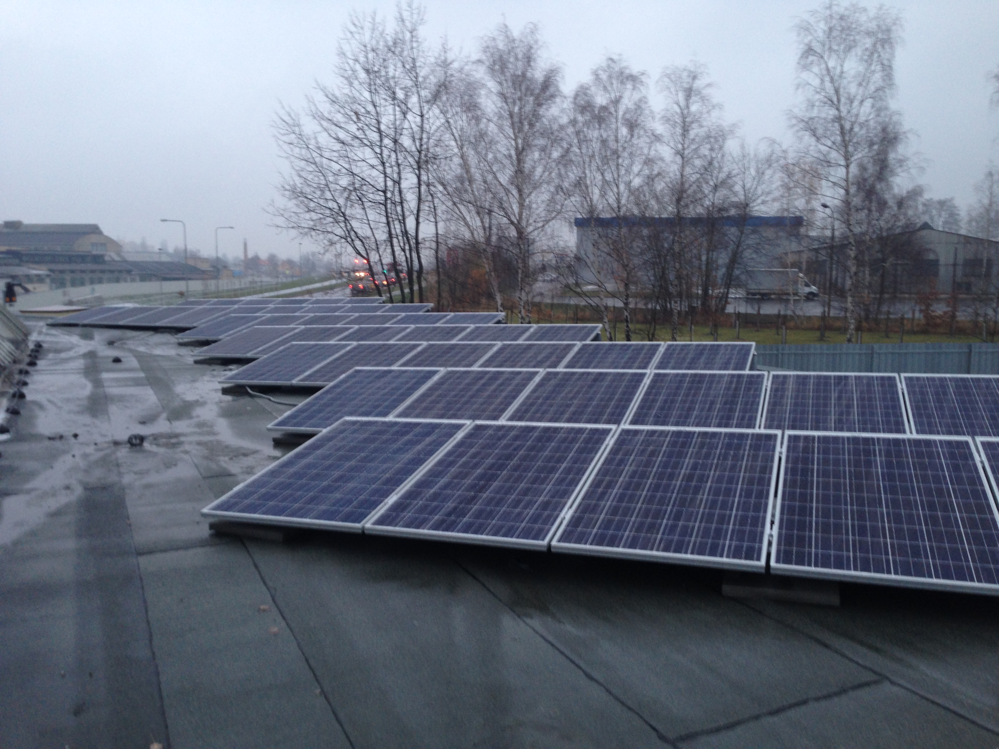 Fotovoltaická elektrárna České Budějovice, FV panely Canadian Solar