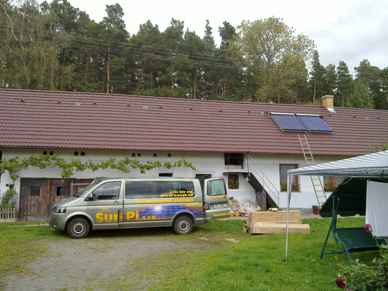 Solární ohřev vody Křenovice - vakuové kolektory